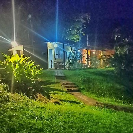 Lirio Do Vale Hotel Парати Екстериор снимка